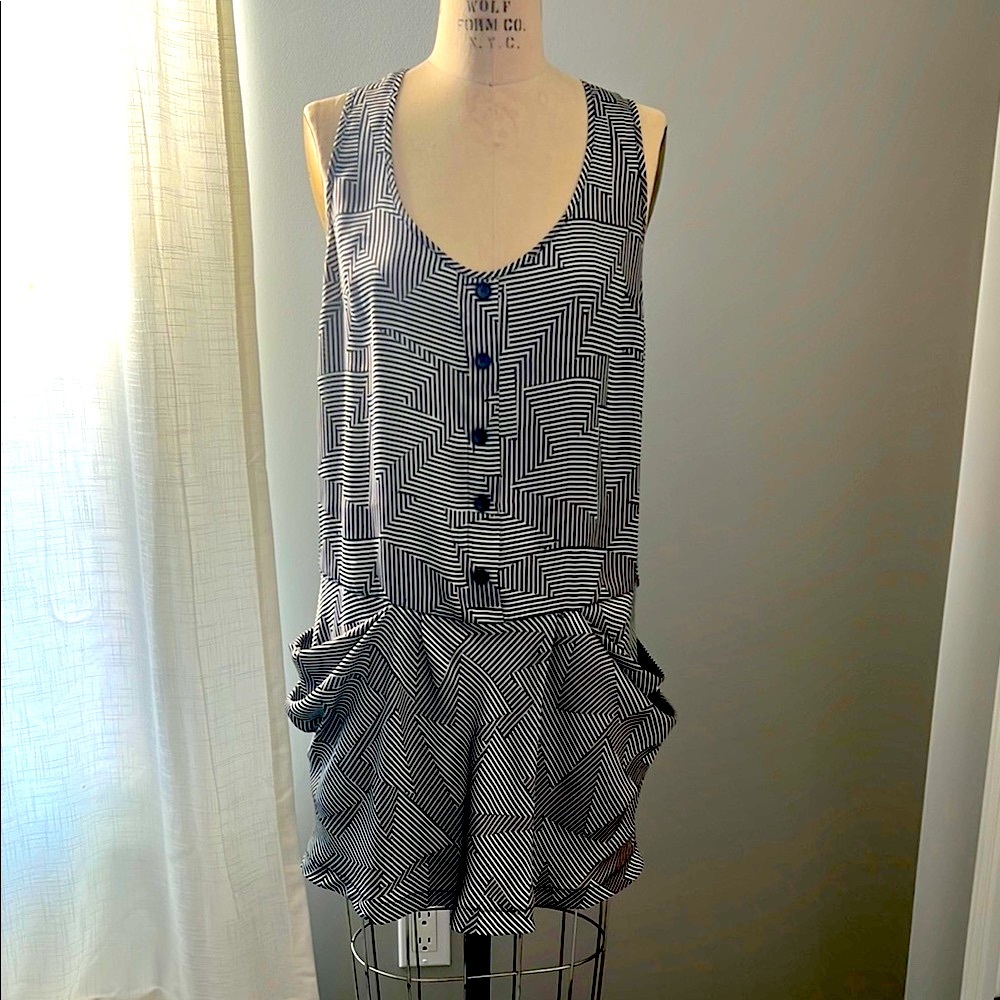 TOPSHOP Black & White Geo Print Tank Dress
